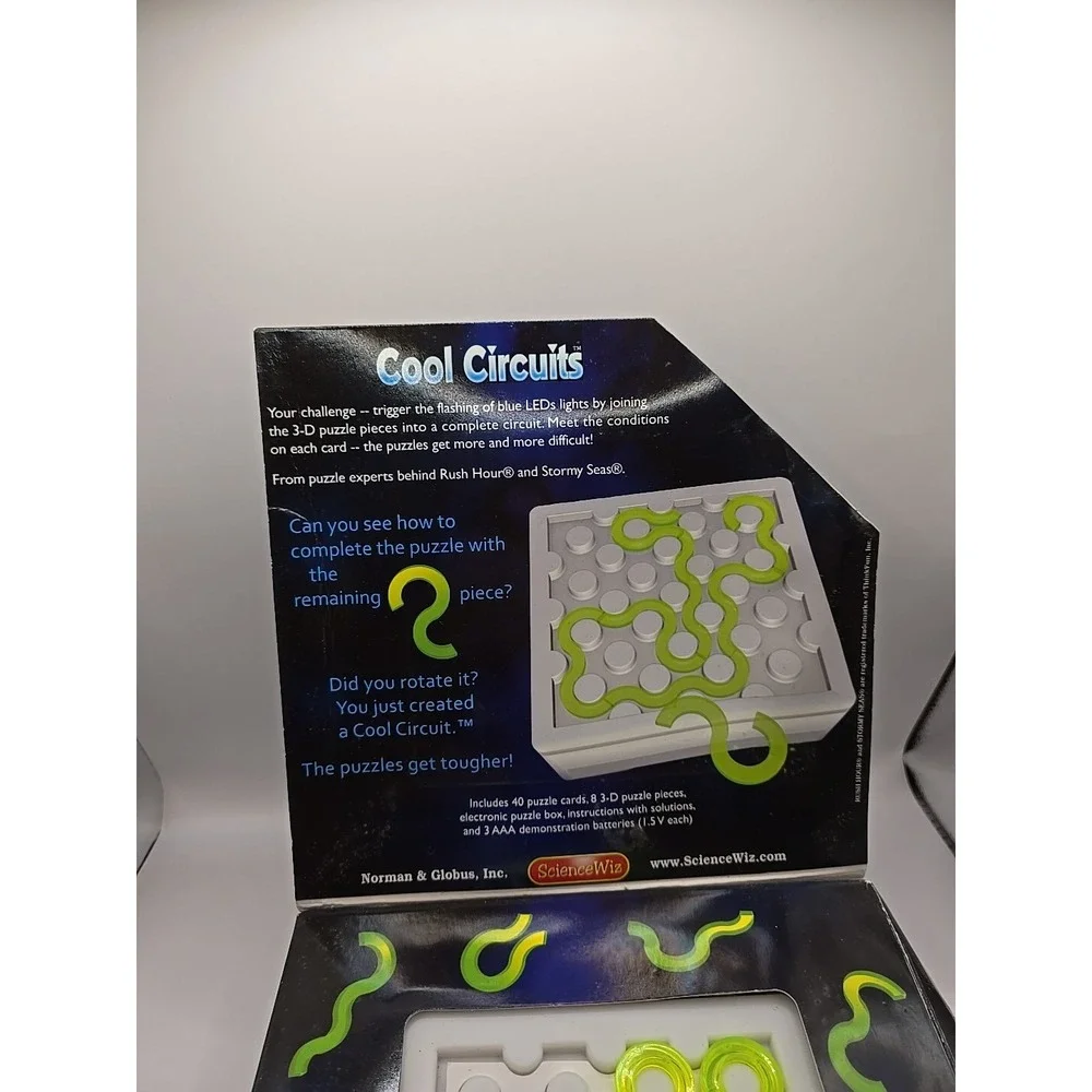 Cool Circuits‎ by Science Wiz Puzzle 40 Challenging Puzzles